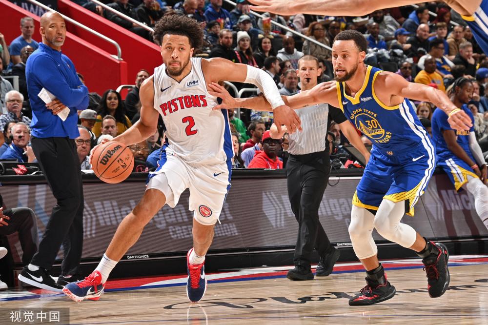 显得惊心动 显得惊心动