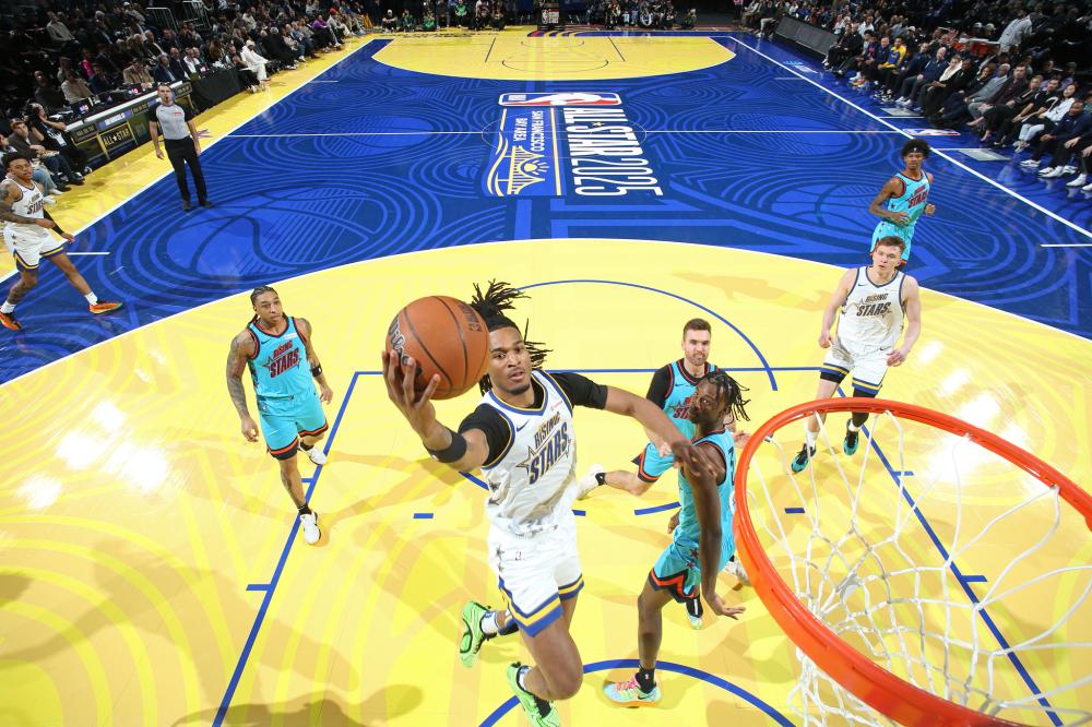 他在场上的 他在场上的